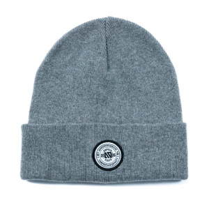 NANO AUTOMNE TUQUE EN TRICOT BASIC GRIS