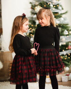 DEUX PAR DEUX NOEL 2023 ROBE À COL MONTANT NOIR ET JUPE EN TULLE À CARREAUX ROUGE